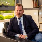 Οικογένεια Νταβέλη: Παραχωρεί δωρεάν τις μετοχές της ΑΕΛ