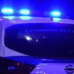 Ηράκλειο: Πανικός στην Θέρισο – Νεαρός κυκλοφορούσε με μανσέτα στον δρόμο!