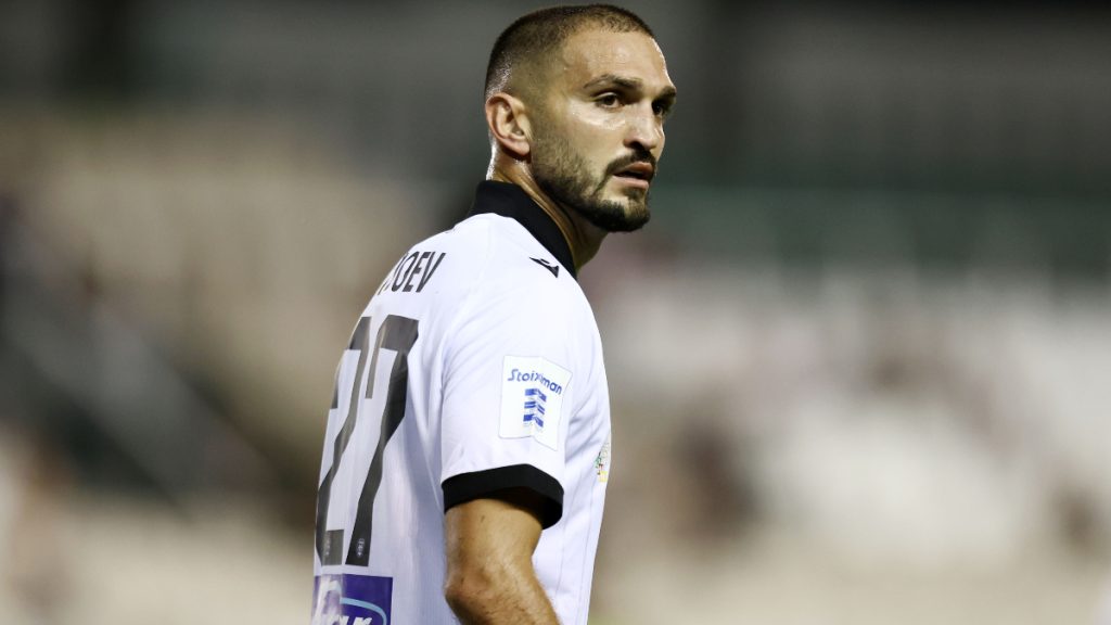 Οζντόεφ: «Εξελίσσεσαι μόνο όταν αγωνίζεσαι σε ανταγωνιστικό περιβάλλον»