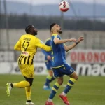 Παρελθόν από τον Αστέρα ο Καστάνιο