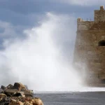 Δεμένα στα λιμάνια της Κρήτης τα πλοία λόγω των ισχυρών ανέμων