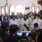 Ρέθυμνο: Ράγισαν καρδιές στην κηδεία του 25χρονου πυροσβέστη που πέθανε στη φωτιά