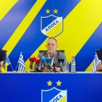 Παρουσιάστηκε από τον ΑΠΟΕΛ ο Νίκος Παπαδόπουλος: “Ήρθα στην μεγαλύτερη ομάδα της Κύπρου”