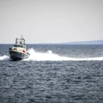 Περιπέτεια για δύο εφήβους όταν παρασύρθηκε φουσκωτή βάρκα στην “Κυανή Ακτή”