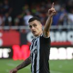 ΣΥΓΚΛΟΝΙΣΤΙΚΟΣ ΤΣΙΛΙΑΝΙΔΗΣ ΓΙΑ ΤΗΝ ΑΓΑΠΗ ΤΟΥ ΓΙΑ ΤΟΝ ΟΦΗ: ΕΧΩ ΠΙΚΡΙΑ ΓΙΑΤΙ ΕΔΩΣΑ ΛΙΓΟΤΕΡΑ ΑΠΟ ΟΣΑ ΠΗΡΑ