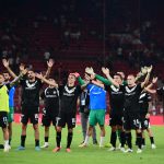 Ξέφρενο «πάρτι» του κόσμου και των παικτών μετά το διπλό στο «Γ. Καραϊσκάκης»