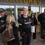 Δυναμική παρουσία του κόσμου στην αναχώρηση του ΟΦΗ για Γαλλία