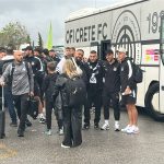 Video | Η άφιξη της αποστολής του ΟΦΗ στο αεροδρόμιο Ηρακλείου για να «πετάξει» για τη Ρεν