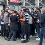 Έφτασαν στο γήπεδο οι πρώτοι φίλαθλοι του ΟΦΗ για το παιχνίδι με τη Ρεν